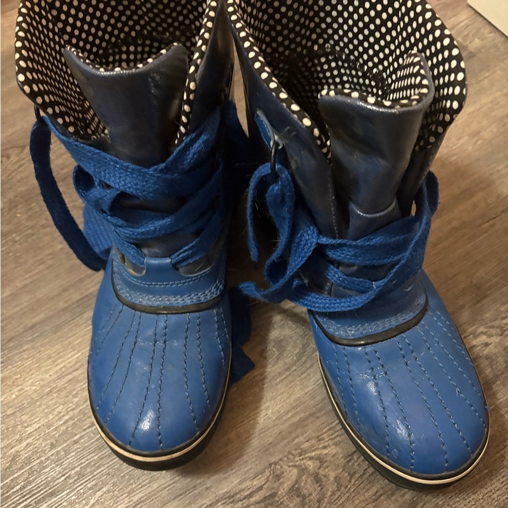 Sorel Women’s Blue Lace-Up Rain & Snow Boots